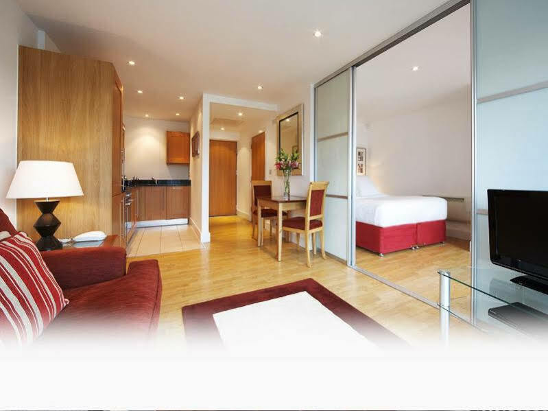 Marlin Apartments Stratford Londra Dış mekan fotoğraf